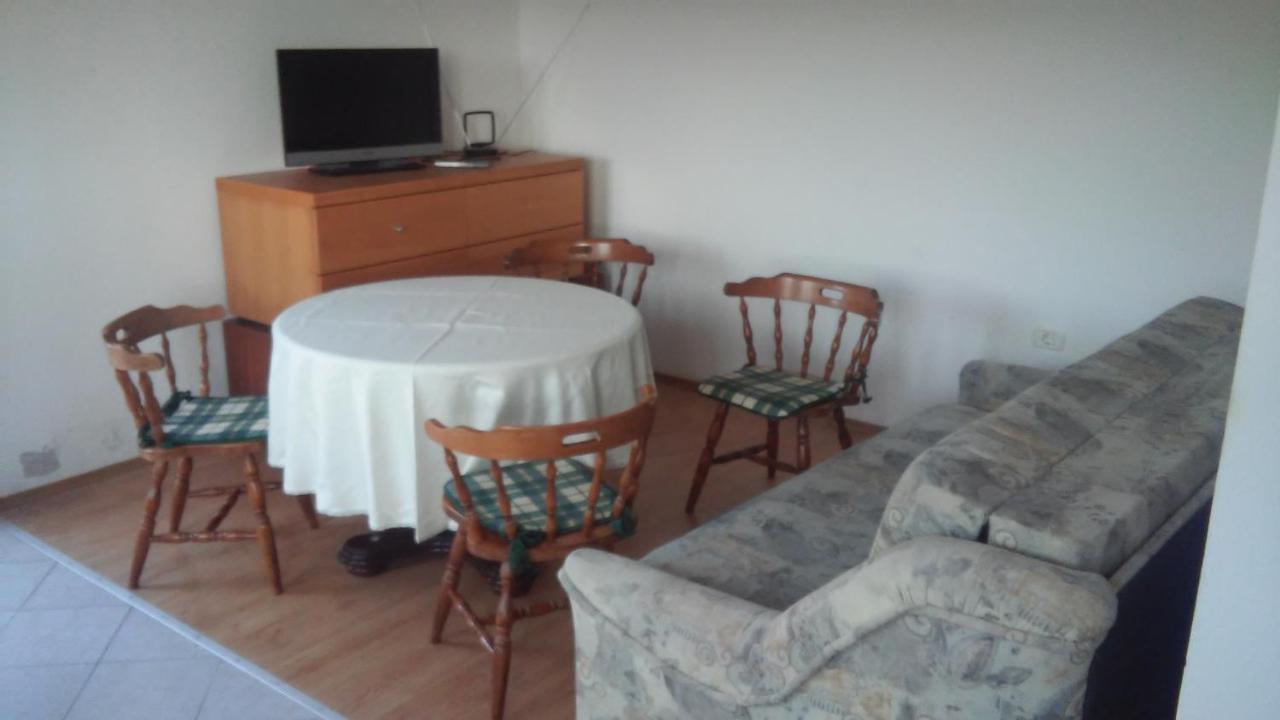 Studio-Apartma Med Oljkami Διαμέρισμα Πορτορόζ Εξωτερικό φωτογραφία